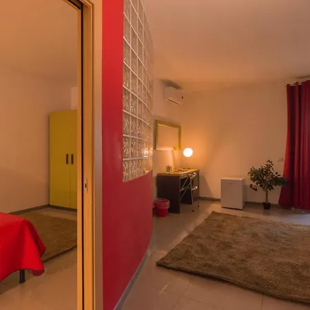 Guest house Delta